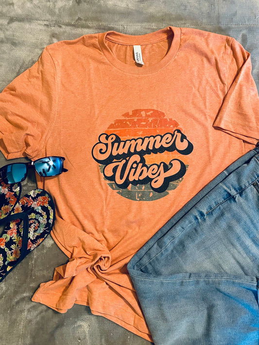 Summer Vibes Vintage Look T-Shirt